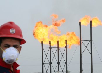 وزارة النفط العراقية: فاتحنا شركات جديدة لتطوير حقل المنصورية الغازي