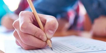 التربية توضح بشأن موعد إعلان نتائج امتحانات الثالث المتوسط